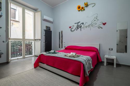 J&G Home Spaccanapoli — 4-Star Luxury Hotel in Naples, Italy