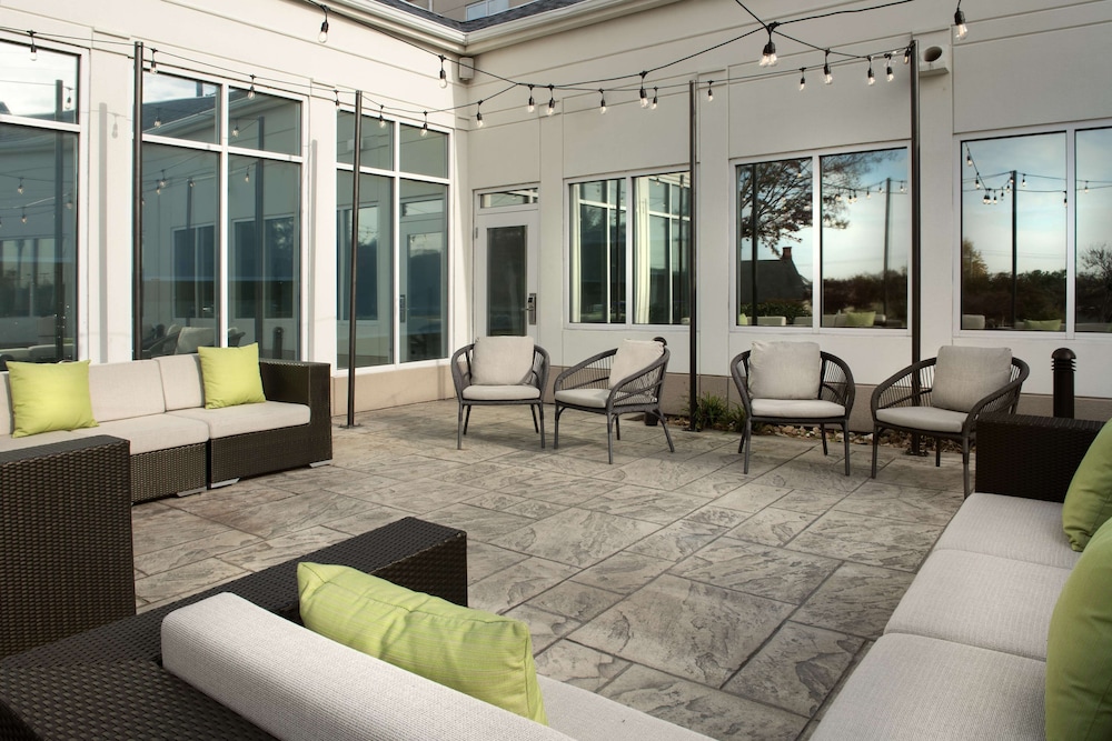 Hilton Garden Inn Solomons - photo 29