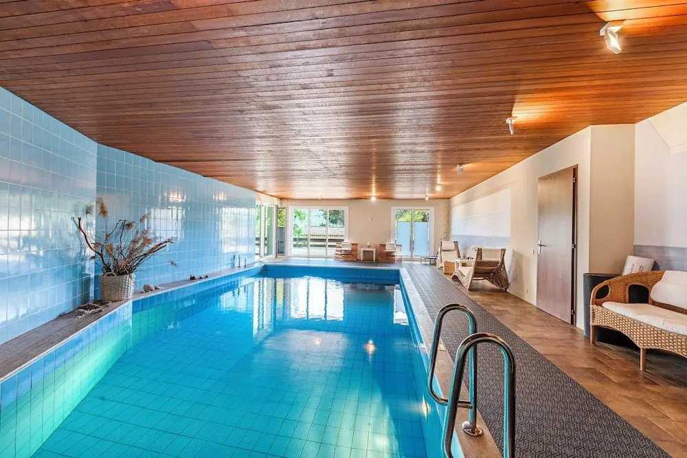 Apartment Graziella With Pool And View — 4-Star Luxury Hotel in Lugano, Switzerland