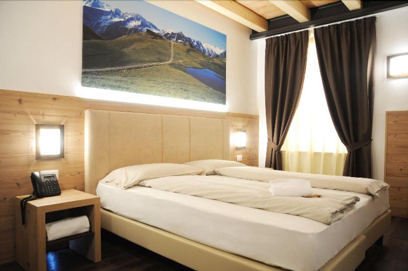 Touring Hotel & Spa - last minute hotel in Edolo