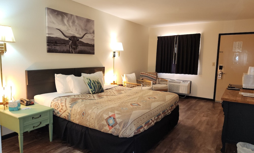 Cactus Inn & Suites - photo 14