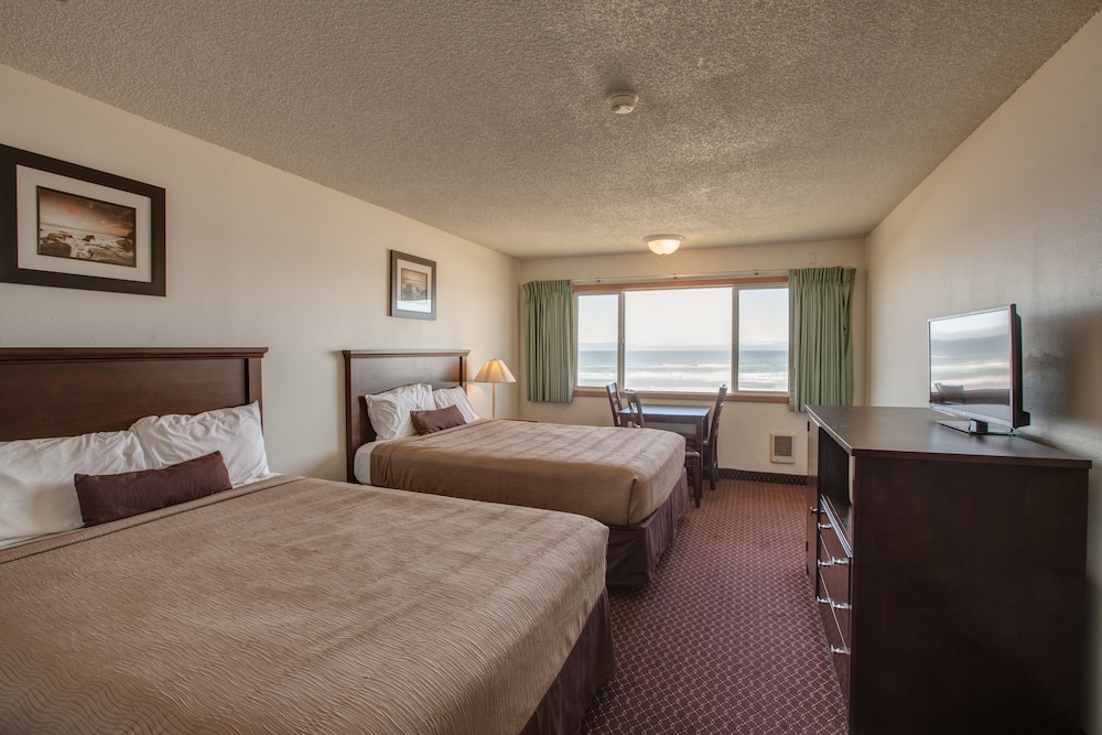 Silver Sands Motel - photo 7