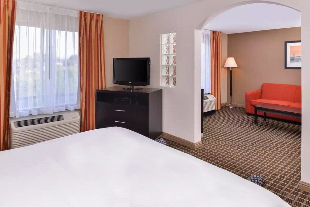 Hotel Nova Sfo - photo 16