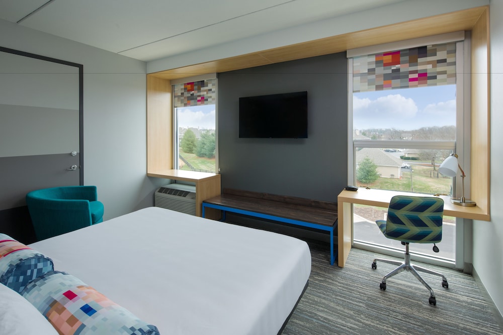 Aloft Louisville East - photo 9
