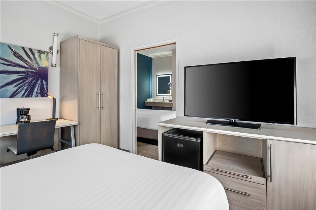 SureStay Hotel by Best Western Santa Monica - photo 35