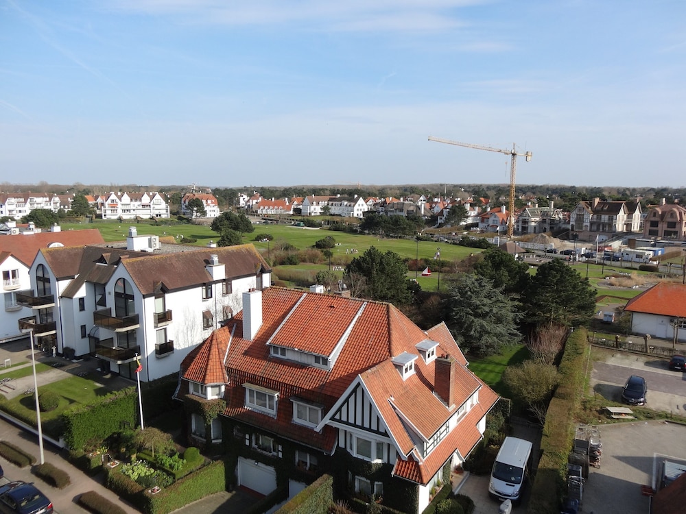 Apartment in Het Zoute near Mini Golf — 4-Star Luxury Hotel in Knokke-Heist, Belgium