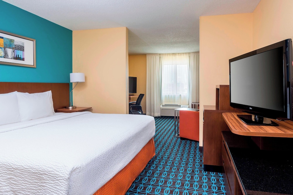 Fairfield Inn & Suites Victoria - photo 6