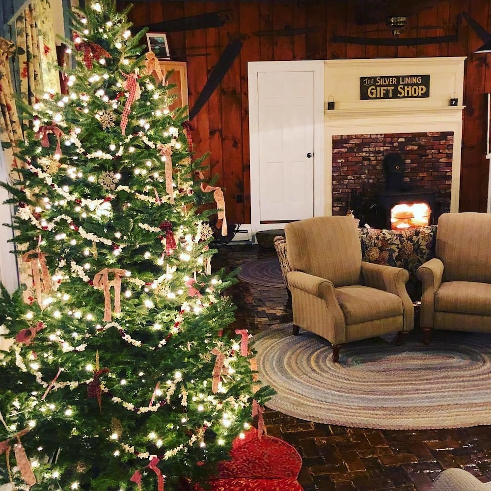 Dowds Country Inn - photo 4