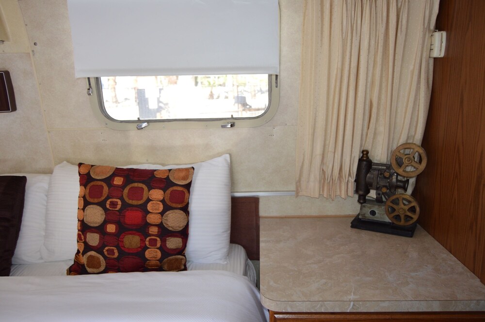 Palm Canyon Hotel & RV Resort - photo 42
