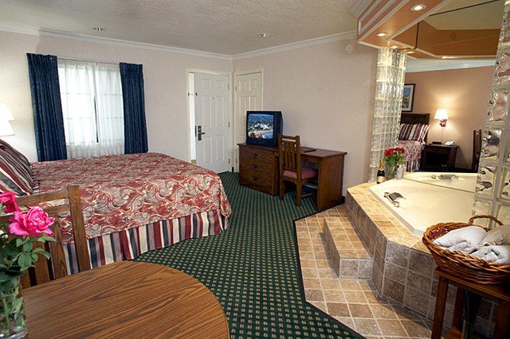 Park Vue Inn - photo 11