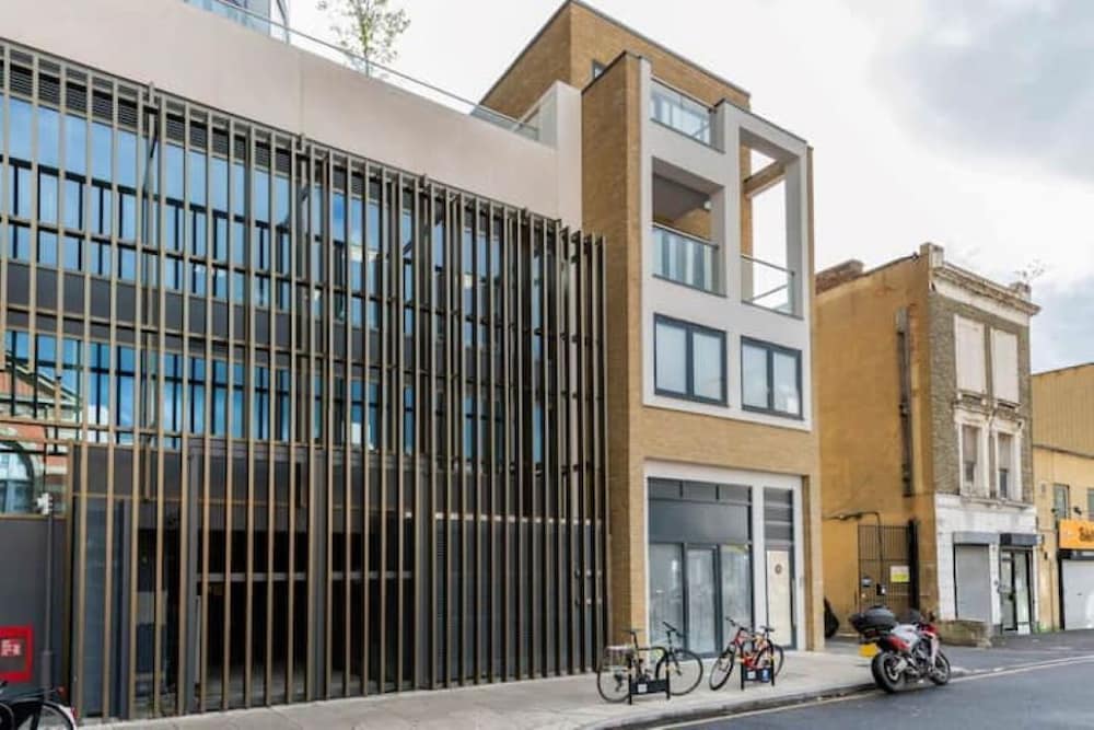 Goodwin - carbon neutral hotel in London