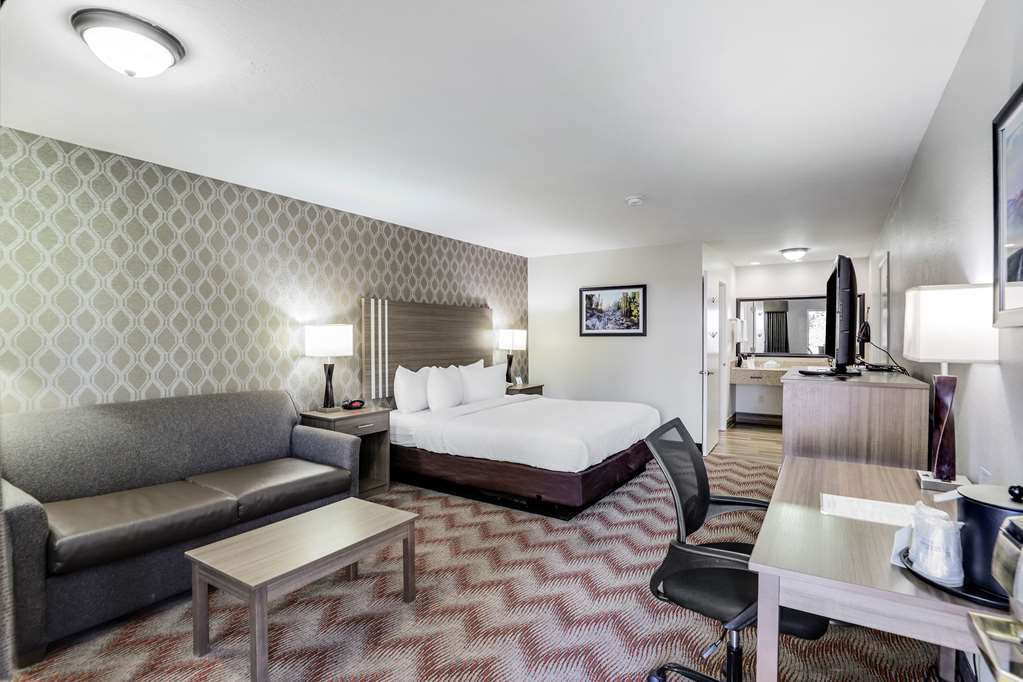 Best Western Plus Sonora Oaks Hotel & Conference Center - photo 2