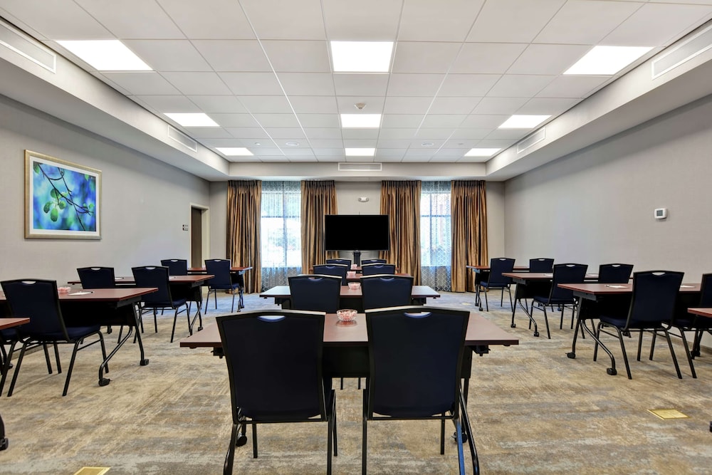 Homewood Suites by Hilton Poughkeepsie - photo 37