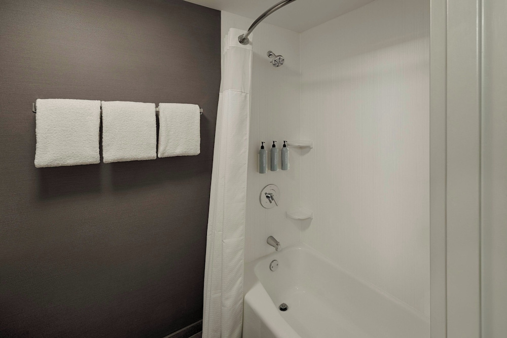 Courtyard by Marriott Dayton South Mall - photo 22