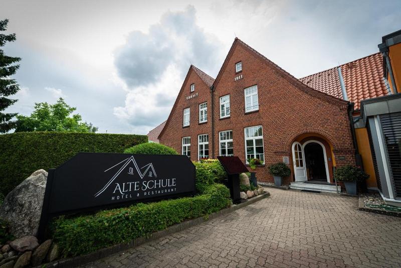 Hotel Restaurant Alte Schule — Siek