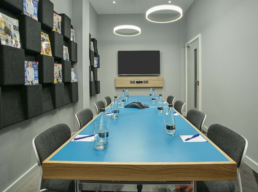 Holiday Inn Express Hotel & Suites Schulenburg by IHG - photo 84