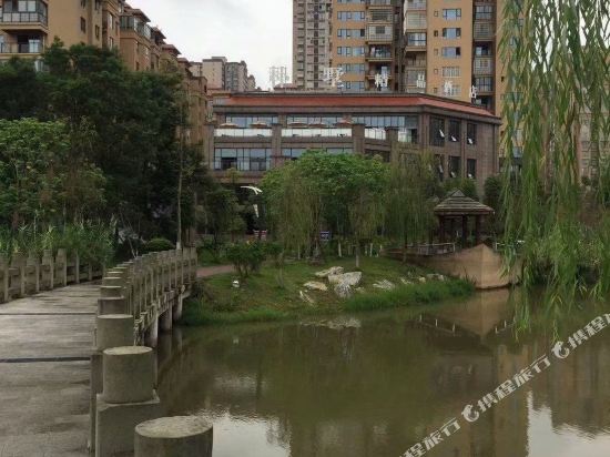 Poshu Boutique Hotel — hotel in Jiulong