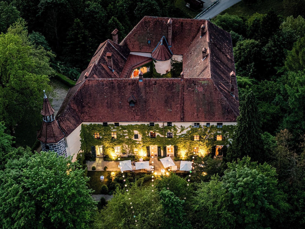 Schloss Ernegg — hotel in Steinakirchen Am Forst