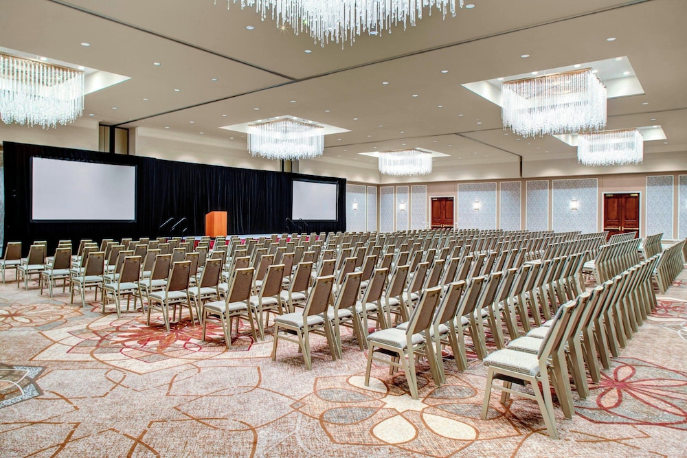 Sheraton McKinney Hotel - photo 27