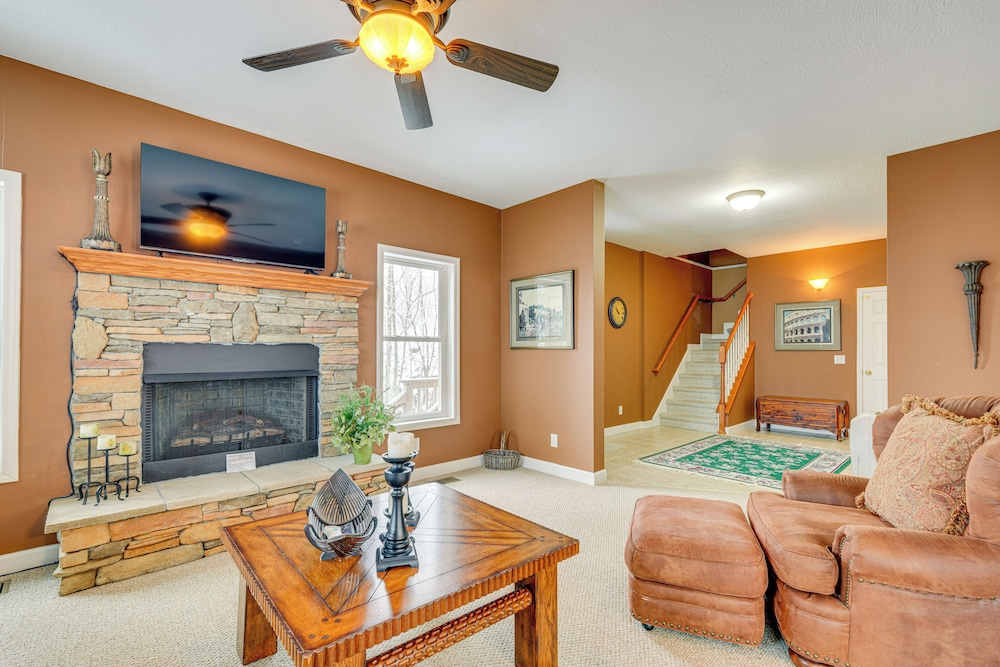 2 Mi to Ski Resort: Beech Mtn Home w Fire Pit - photo 22