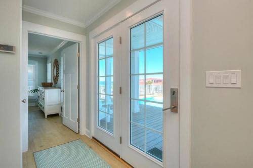 Starboard Side - photo 35