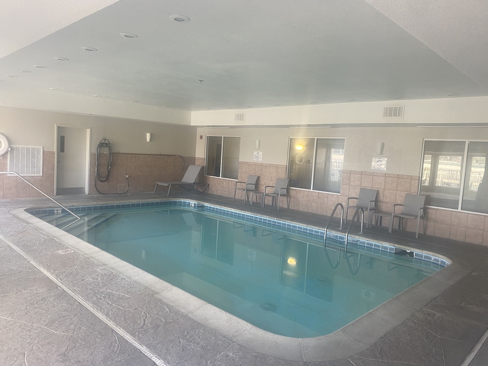 Baymont by Wyndham Springfield I 44 - photo 19