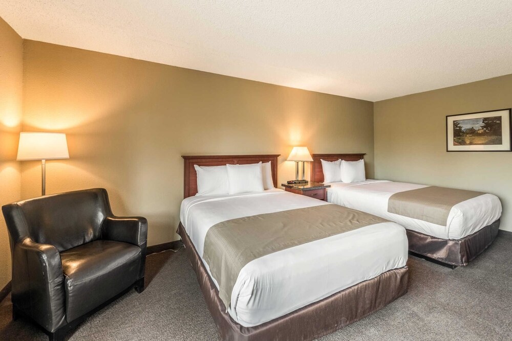 Rodeway Inn & Suites Portland Jantzen Beach - photo 12