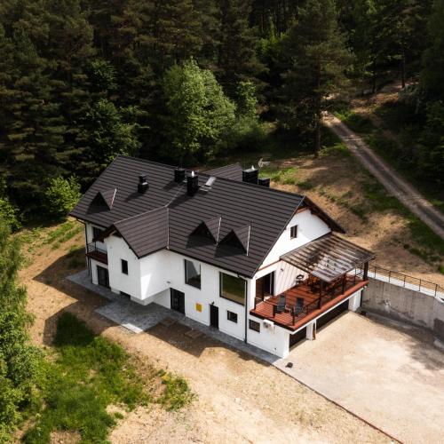 Leśna Rezydencja — 4-Star Luxury Hotel in Nawojowa, Poland