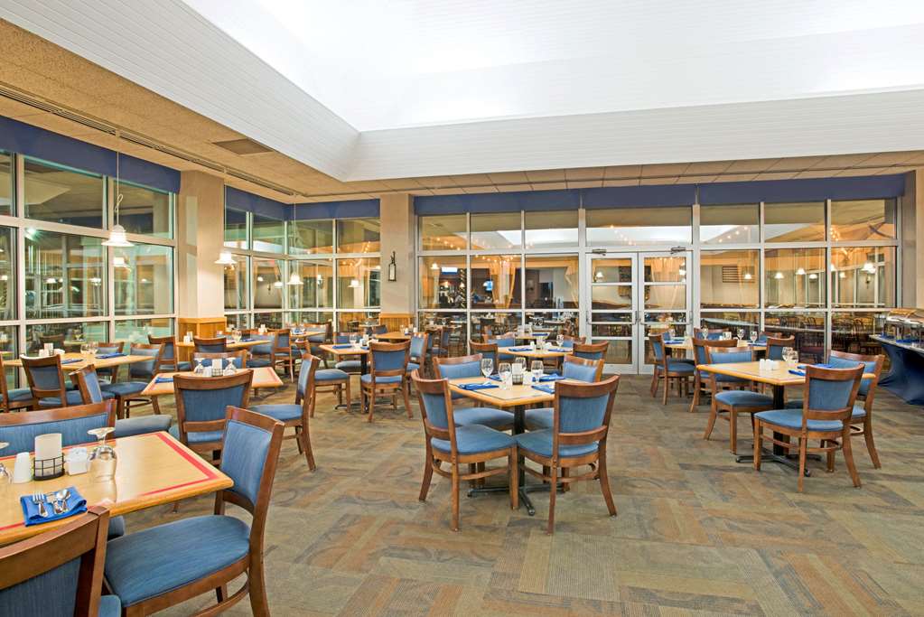 41 Lakefront Hotel Trademark Collection By Wyndham - photo 14