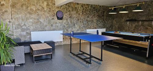 Arizona Ranch — 4-Star Luxury Hotel in Rasca, Romania