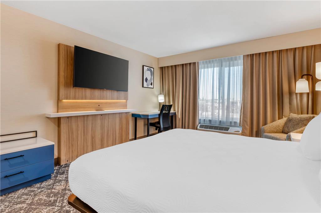 Country Inn & Suites by Radisson Modesto Salida - photo 13