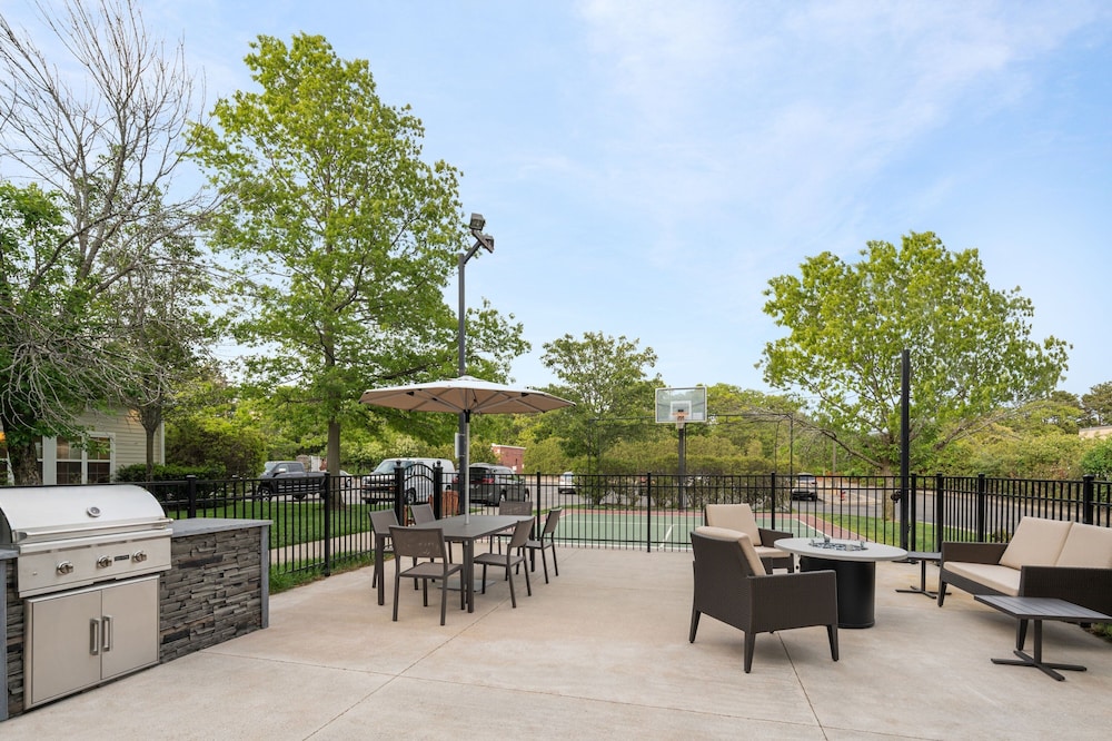 Residence Inn by Marriott Long Island Holtsville - photo 34