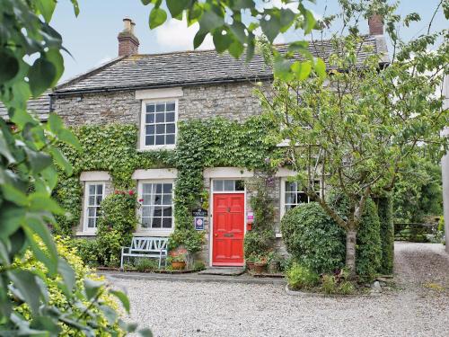 Cherry Tree Cottage — 4-Star Luxury Hotel in Leyburn, United Kingdom