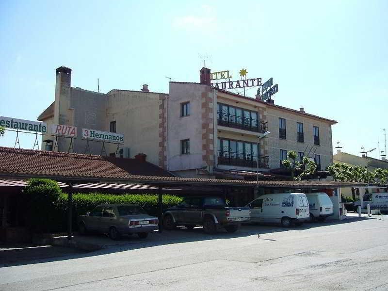 Tres Hermanos — Boceguillas — photo 3