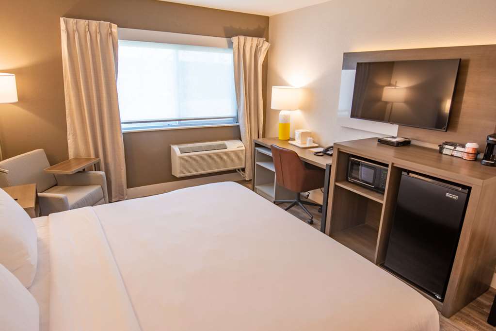 Comfort Inn Battle Mountain Midway Between Elko and Winnemucca - photo 4