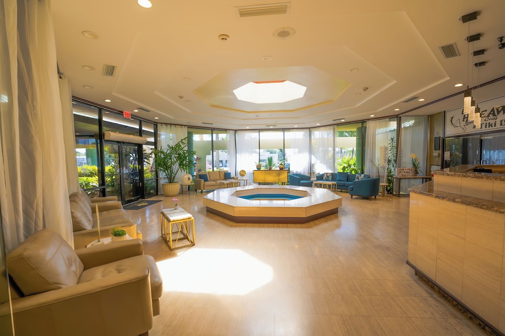 Boca Plaza by Lowkl — hotel in Boca Raton