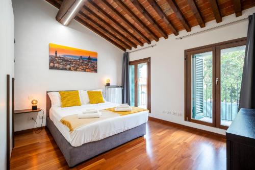 Once Upon A Time Cherubini Palace Thematic Apartments Free Parking — 4-Star Luxury Hotel in Florence, Italy