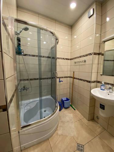 Brand New Apartment with Terrace
