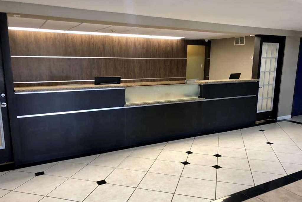 Baymont by Wyndham Port Arthur Groves Area - photo 2