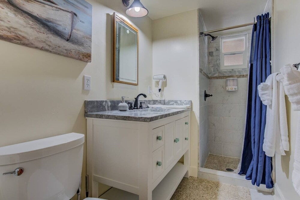 5BR Mnt Viewsdowntown Luxuryfirepit & RV Parking - photo 41