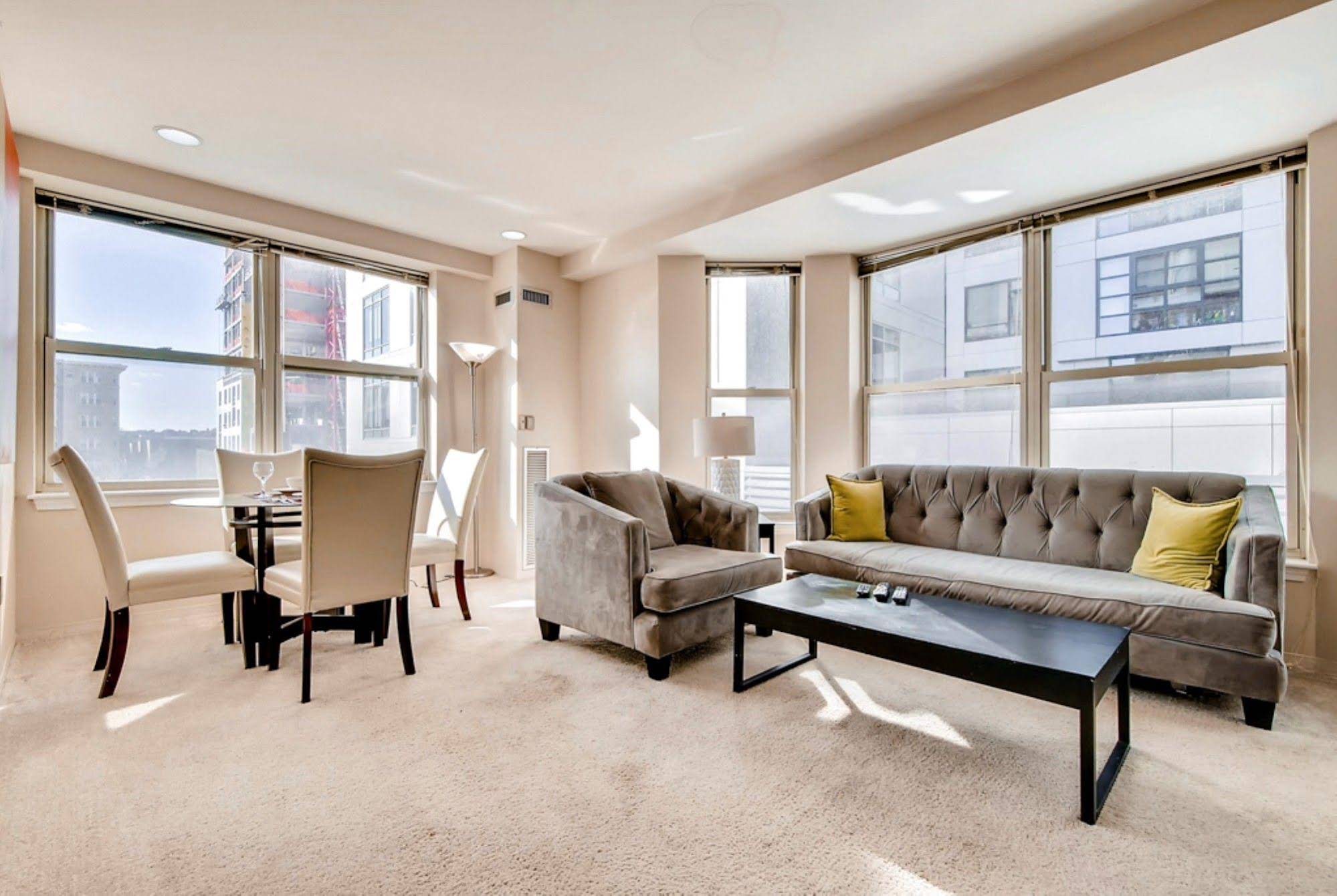 Global Suites at Victory Gardens - photo 15