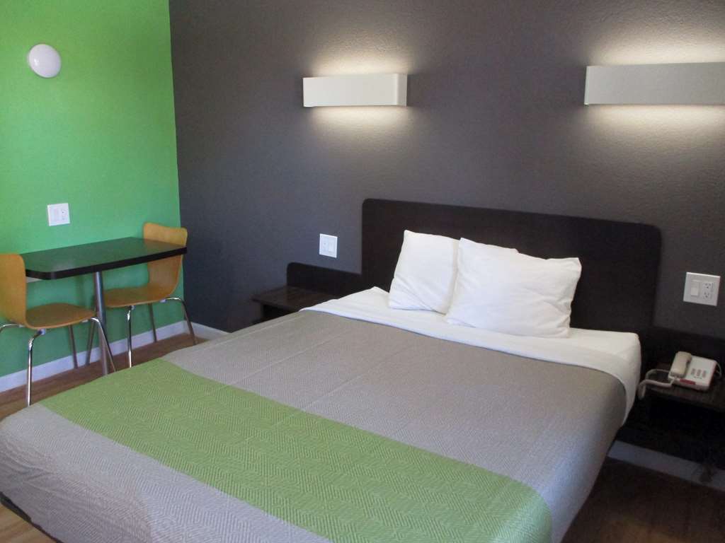 Studio 6 Barstow CA - photo 4