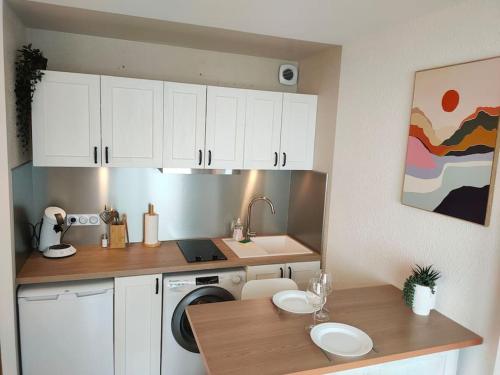 Agreable Studio Avec Balcon Et Parking in Perigueux, France