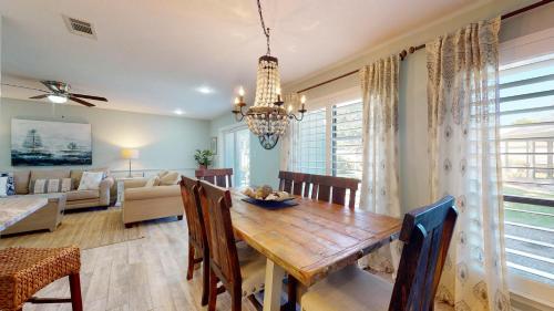 Augusta Village 523 - photo 13