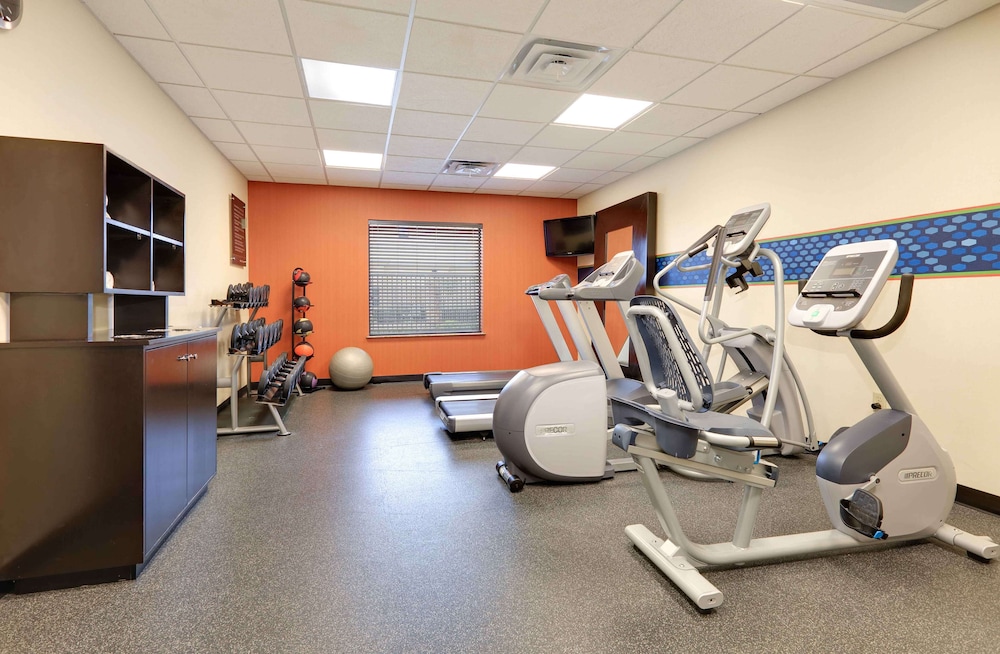Hampton Inn & Suites Dallas Arlington South - photo 28