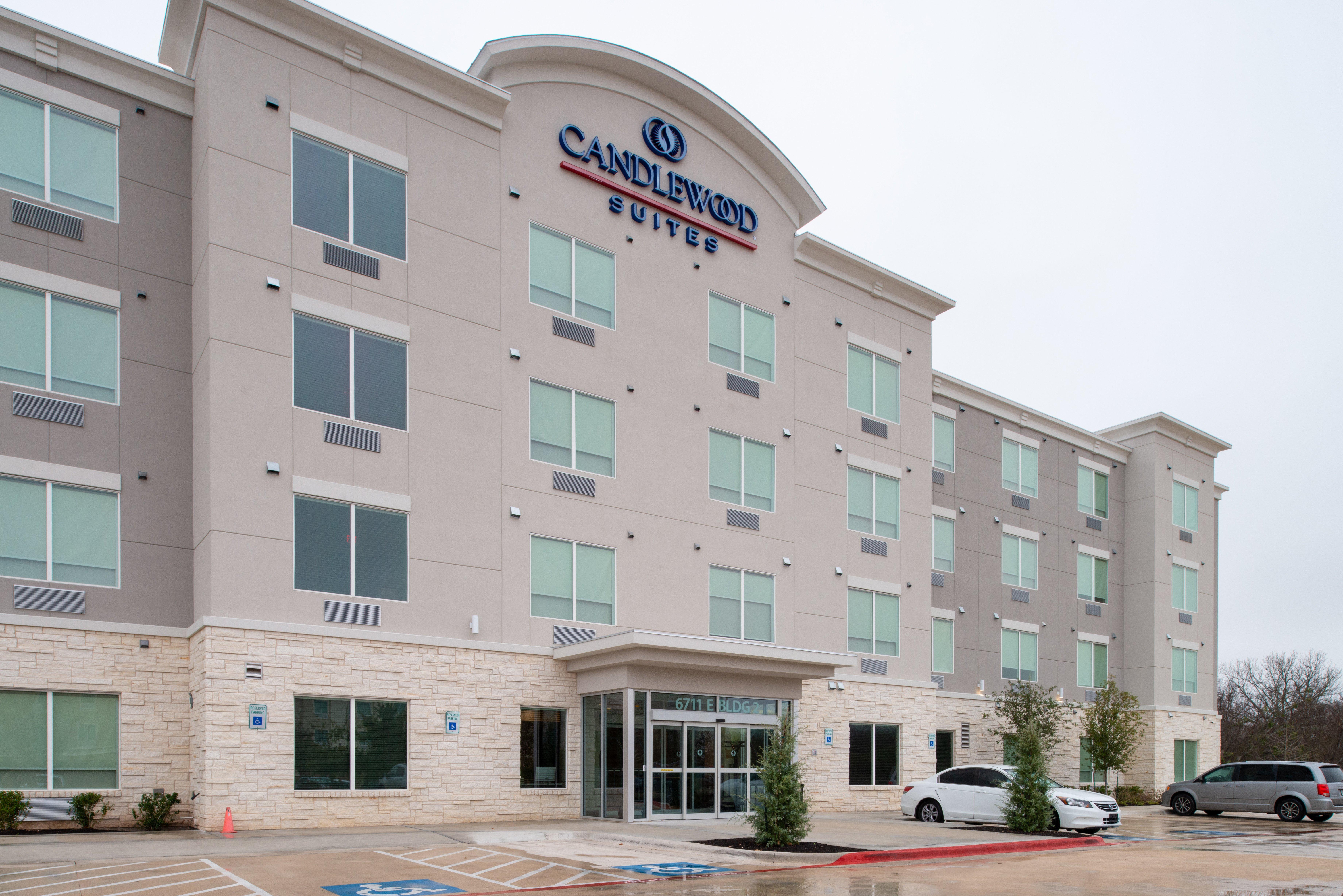 Candlewood Suites Austin Airport - photo 2