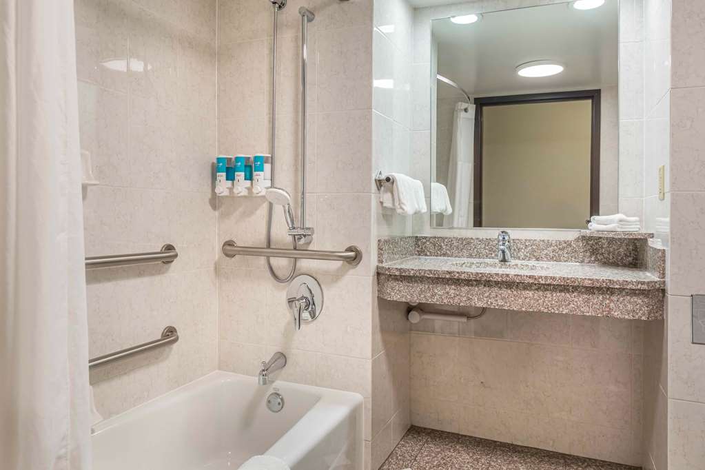 Drury Inn & Suites Southwest St. Louis - photo 40