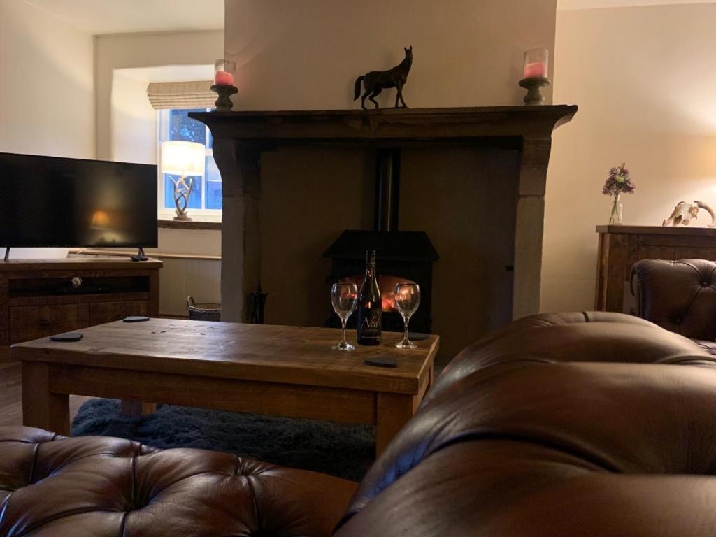 Cottage on the Green with Log Burner Dog Friendly