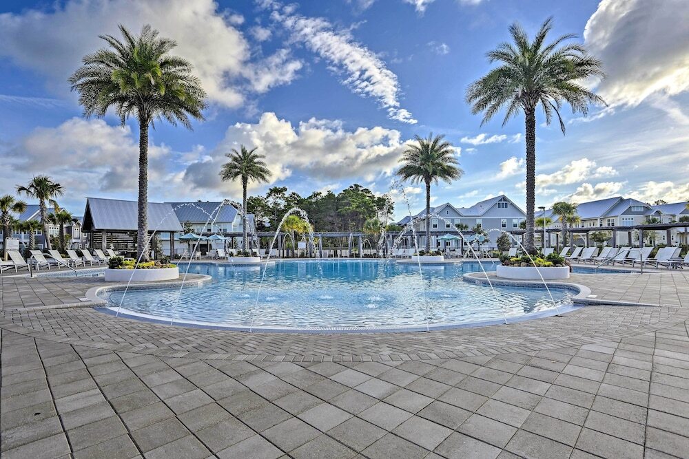 Always Saturday Prominence Resort Townhome in Panama City Beach, United States