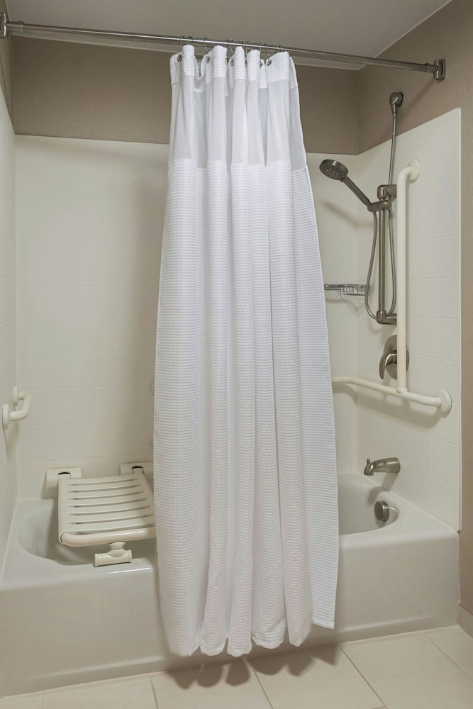 Springhill Suites by Marriott Syracuse Carrier Circle - photo 8